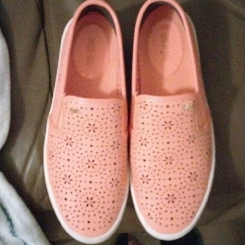 Michael kors 6 and 1/2 medium